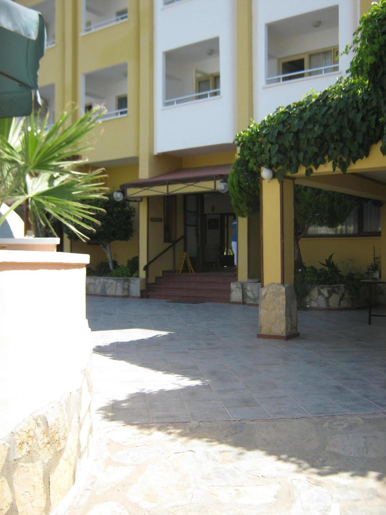 Oya Apartments Kusadası Kültér fotó